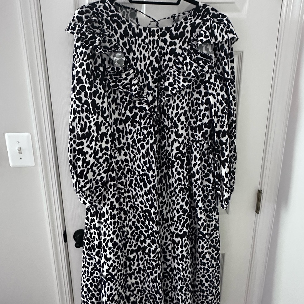 Women’s Long Sleeve Black and White Leopard Print Ruffle Dress
